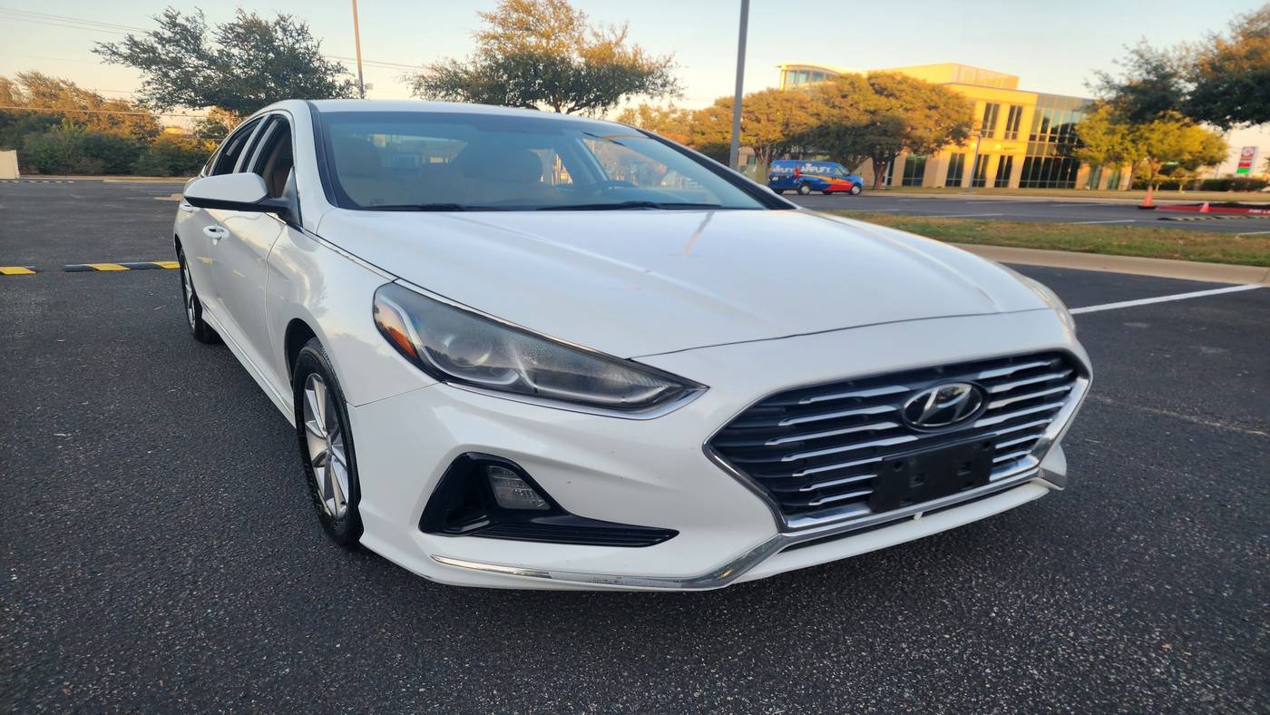 2018 Hyundai Sonata SE — Sedan — 82,409 mi — Austin, TX