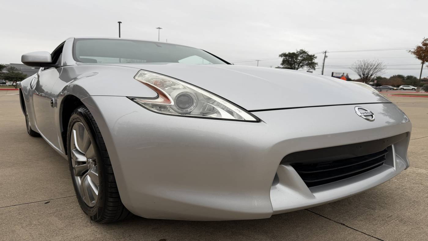 2011 Nissan 370Z Base