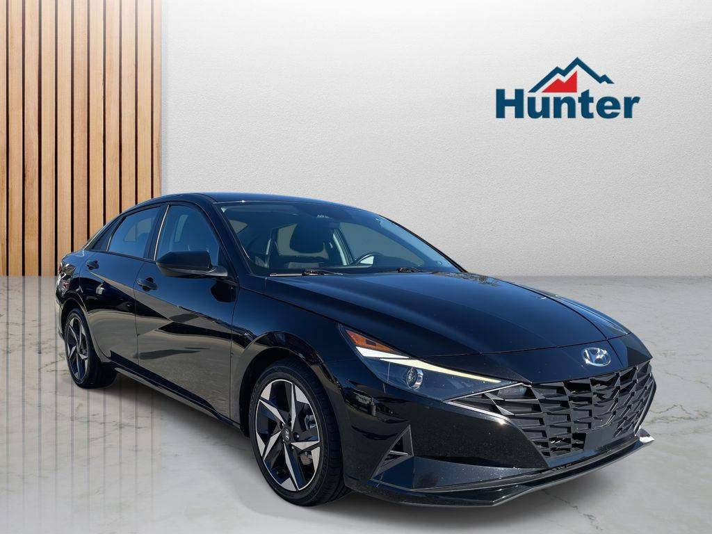 2023 Hyundai Elantra SEL — Sedan — 75,693 mi — Fletcher, NC