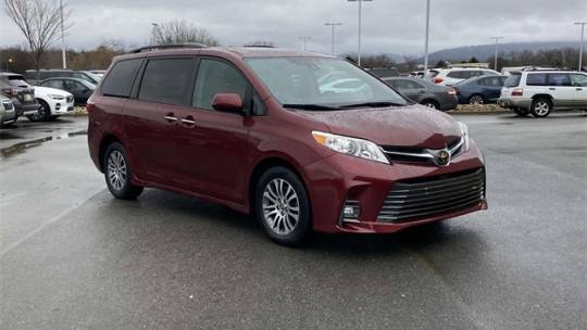 2020 Toyota Sienna XLE — Minivan — 70,690 mi — Fletcher, NC