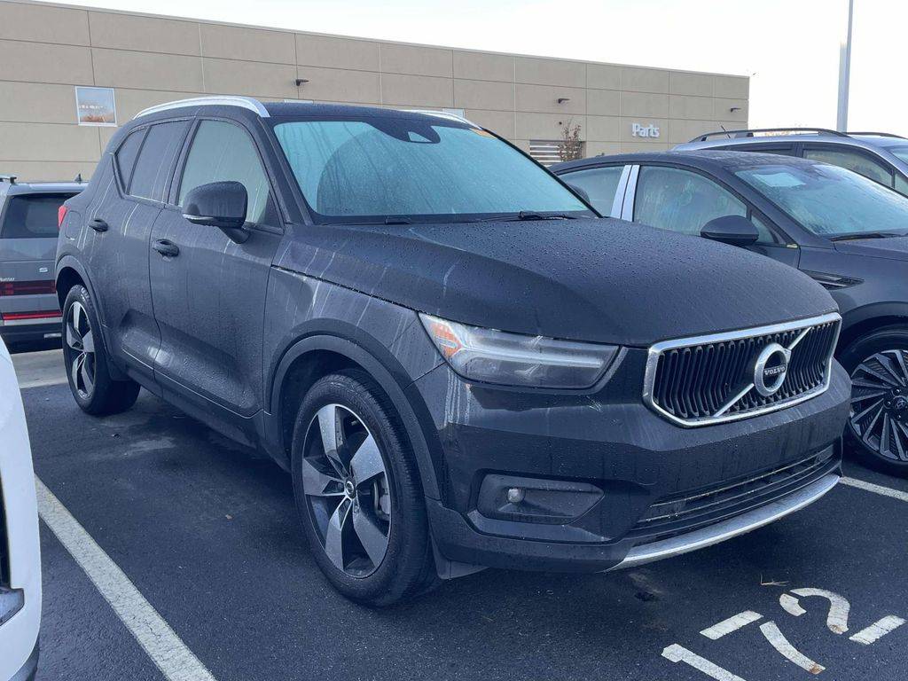 2021 Volvo XC40 Momentum — SUV — 63,721 mi — Fletcher, NC