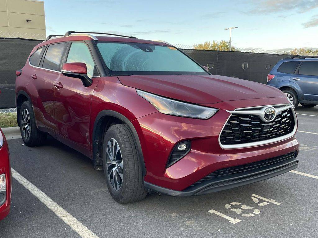 2022 Toyota Highlander XLE — SUV — 38,587 mi — Fletcher, NC