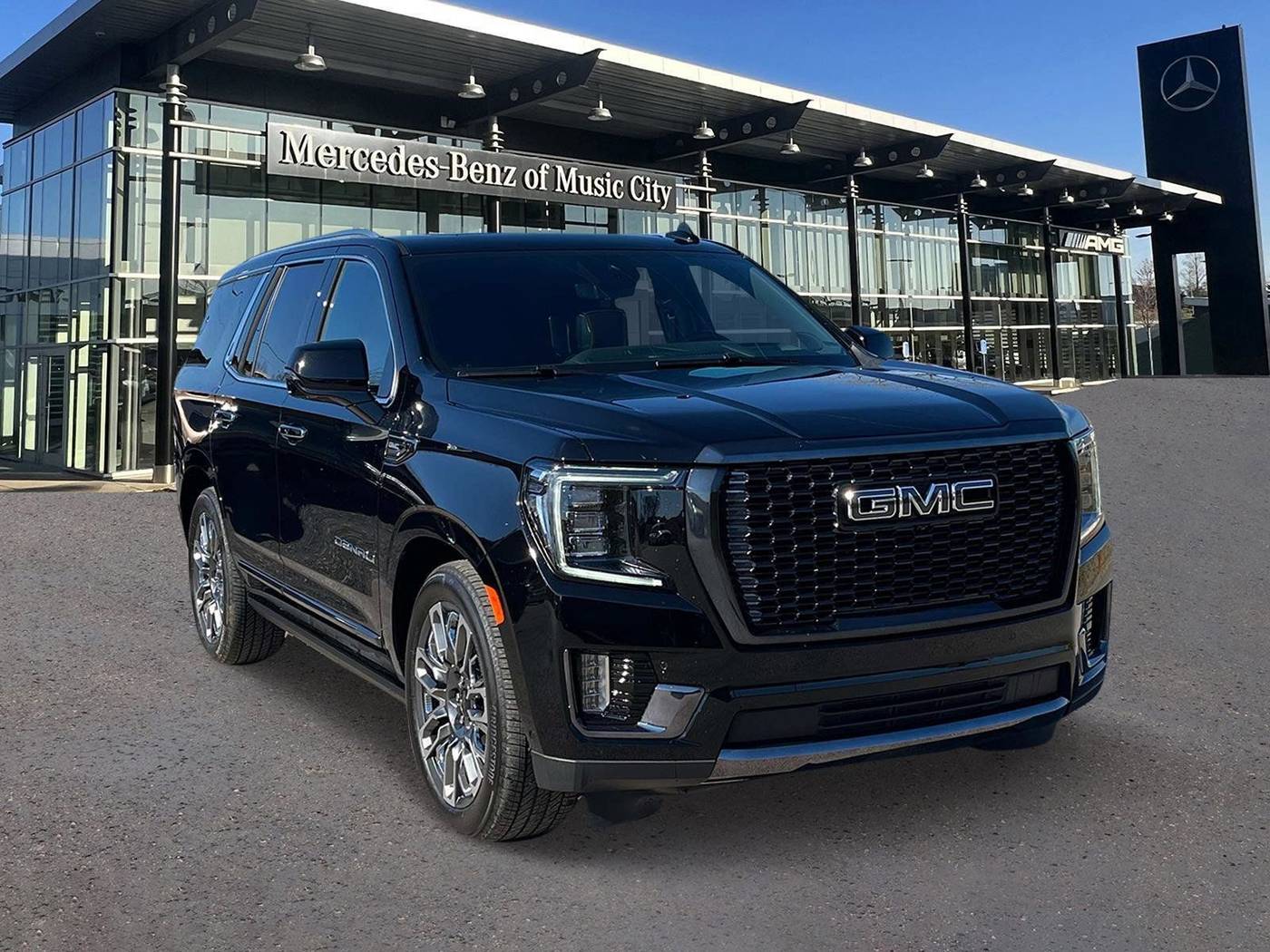 2023 GMC Yukon Denali Ultimate — SUV — 26,355 mi — Nashville, TN