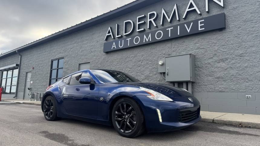 2017 Nissan 370Z Base — Coupe — 74,347 mi — Fishers, IN