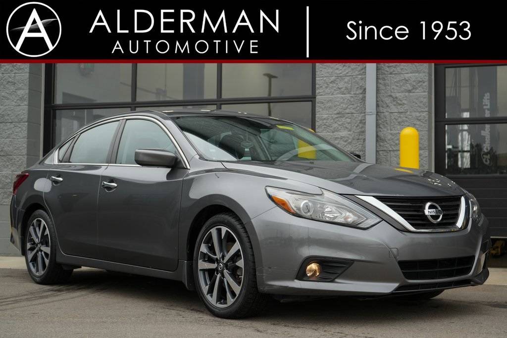 2017 Nissan Altima 2.5 SR — Sedan — 88,277 mi — Fishers, IN