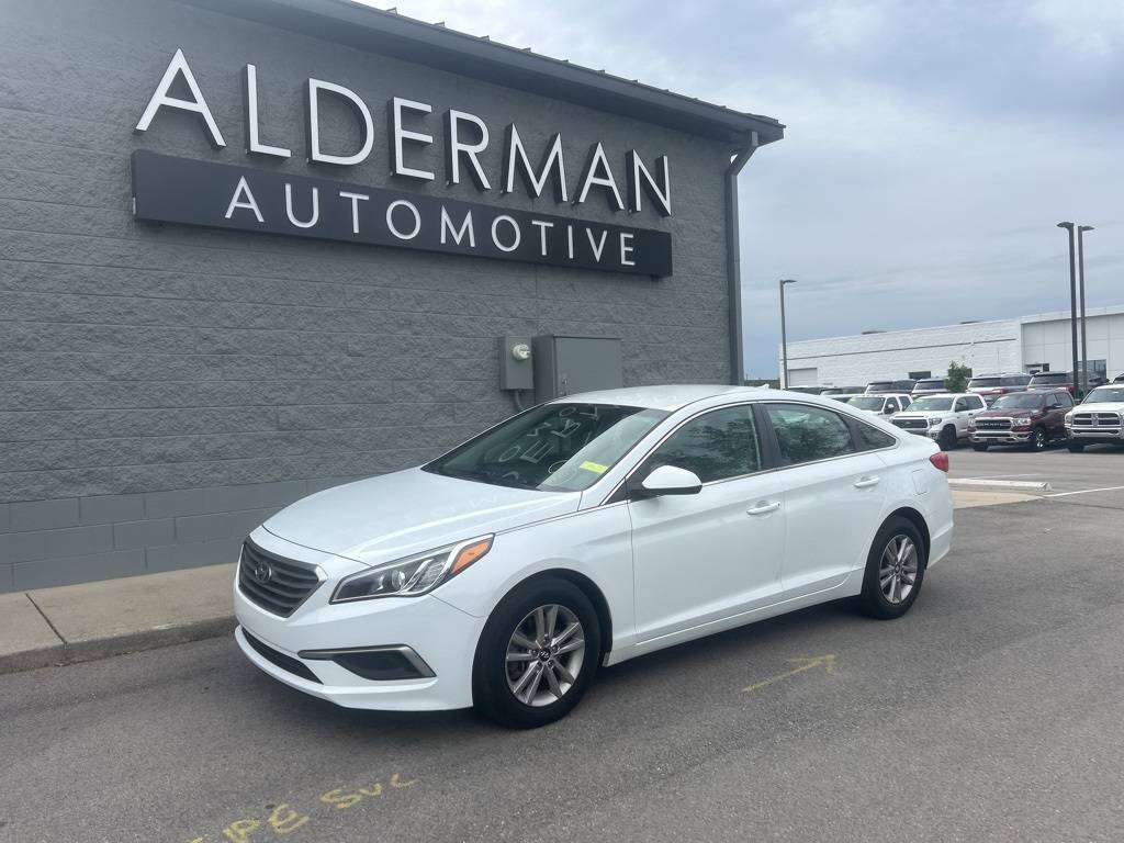 2017 Hyundai Sonata SE — Sedan — 79,480 mi — Fishers, IN