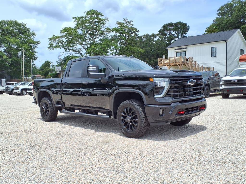 2025 Chevrolet Silverado 2500HD LT — Pickup Truck — 3,044 mi — Wendell, NC