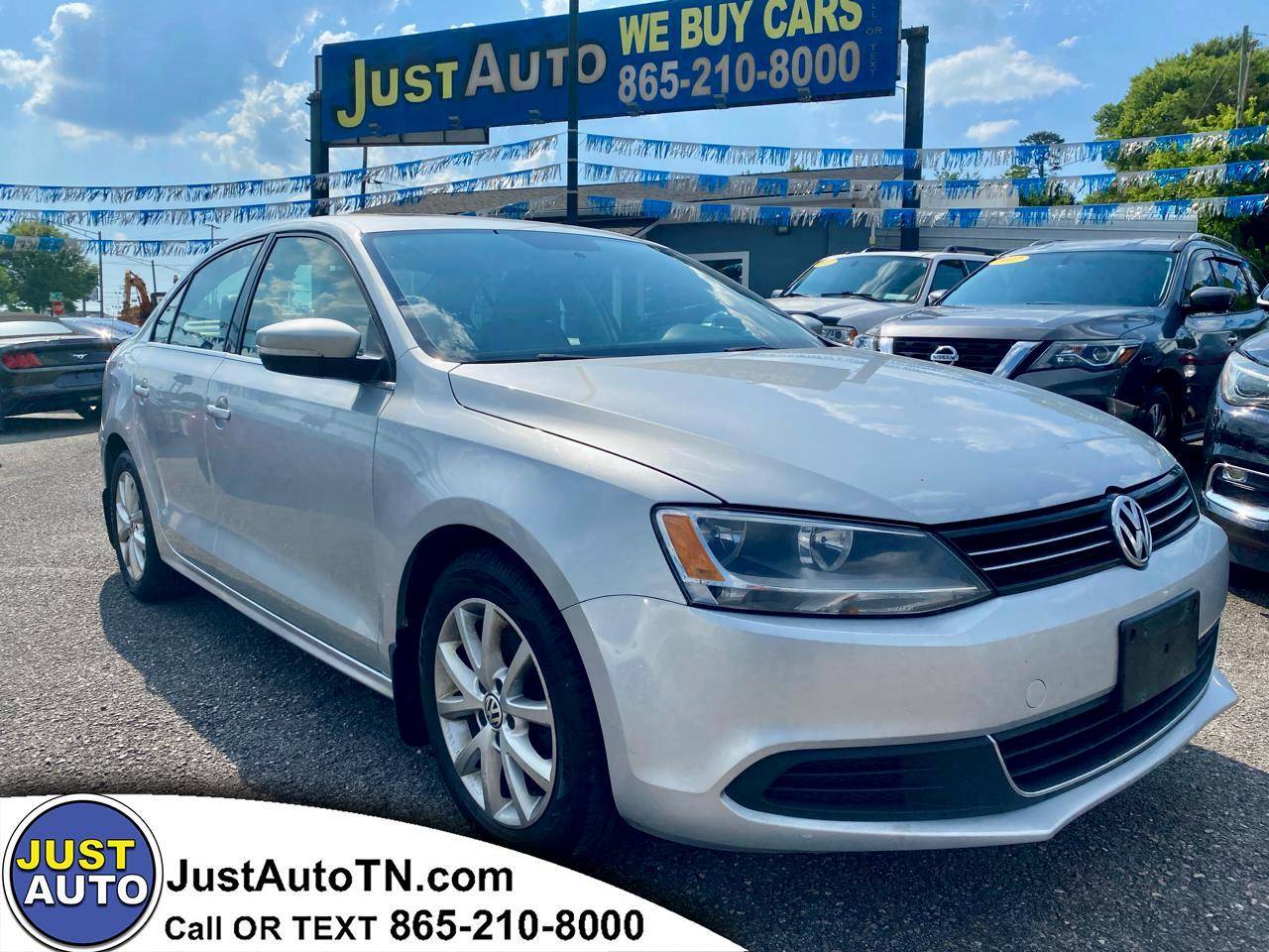 2014 Volkswagen Jetta 1.8T SE — Sedan — 122,327 mi — Knoxville, TN