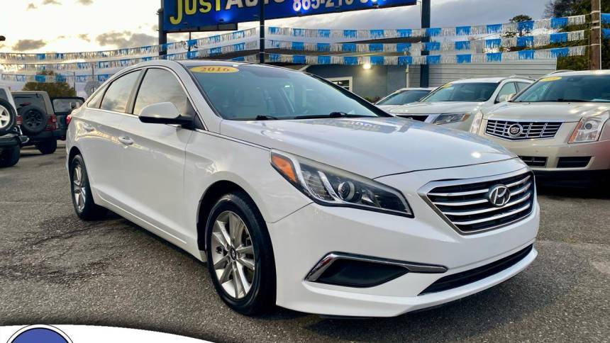 2016 Hyundai Sonata SE — Sedan — 127,670 mi — Knoxville, TN
