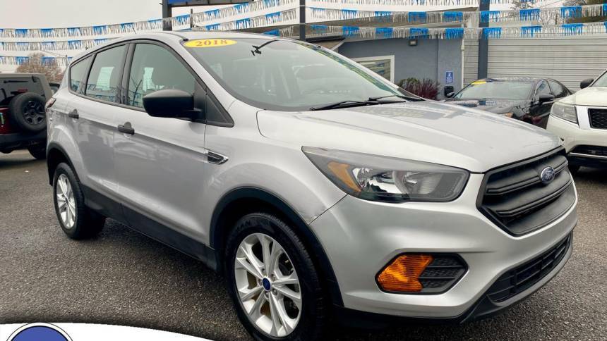 2018 Ford Escape S — SUV — 111,727 mi — Knoxville, TN