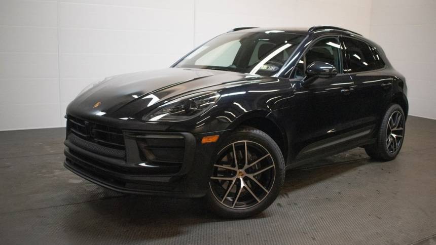 2023 Porsche Macan Standard — SUV — 33,252 mi — Plains, PA