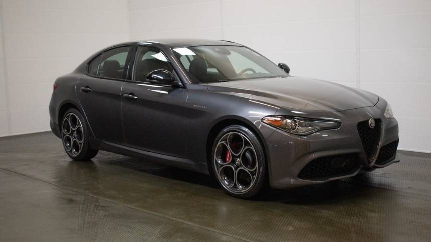 2022 Alfa Romeo Giulia Veloce — Sedan — 19,256 mi — Plains, PA