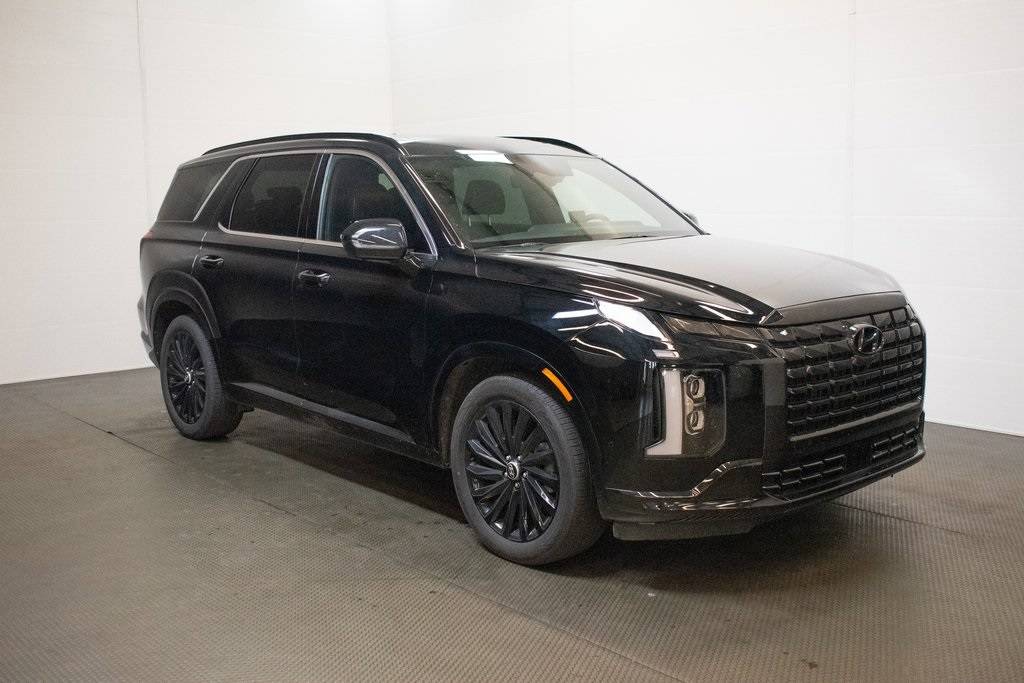 2024 Hyundai Palisade Calligraphy Night Edition — SUV — 19,018 mi — Plains, PA