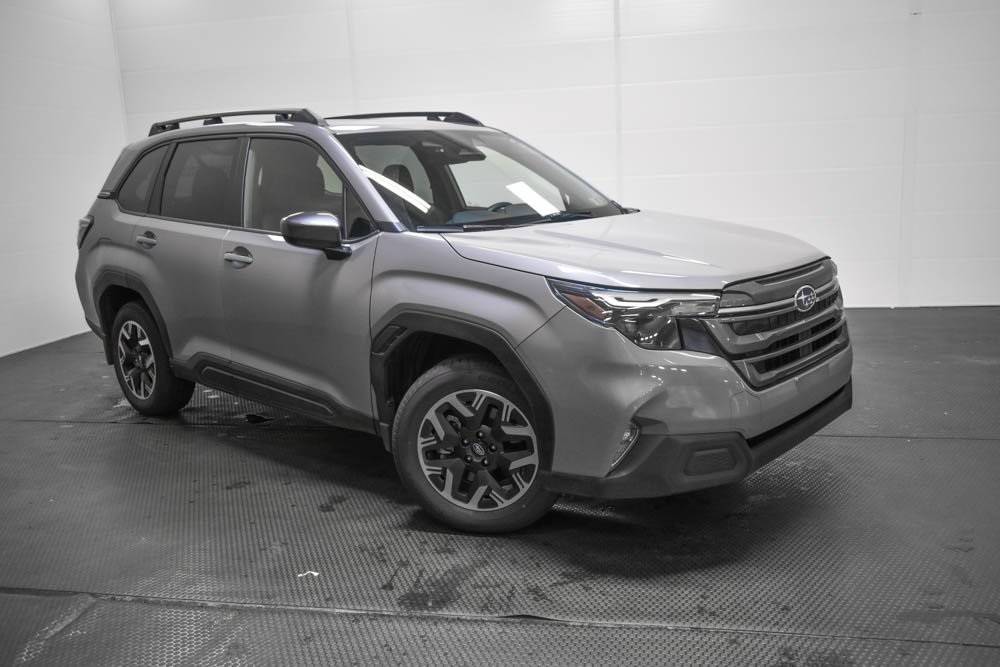 2025 Subaru Forester Premium — SUV — 4,897 mi — Plains, PA