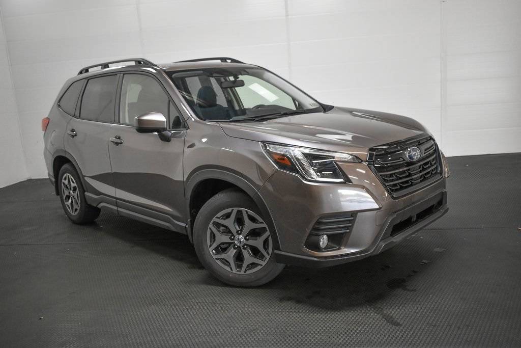 2023 Subaru Forester Premium — SUV — 3,980 mi — Plains, PA