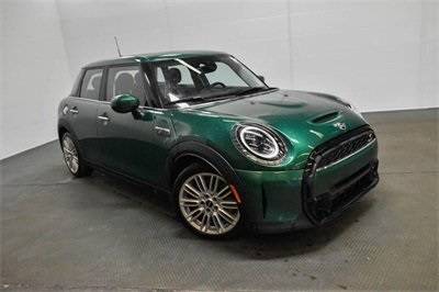 2024 MINI Hardtop Cooper S — Hatchback — 27,005 mi — Plains, PA