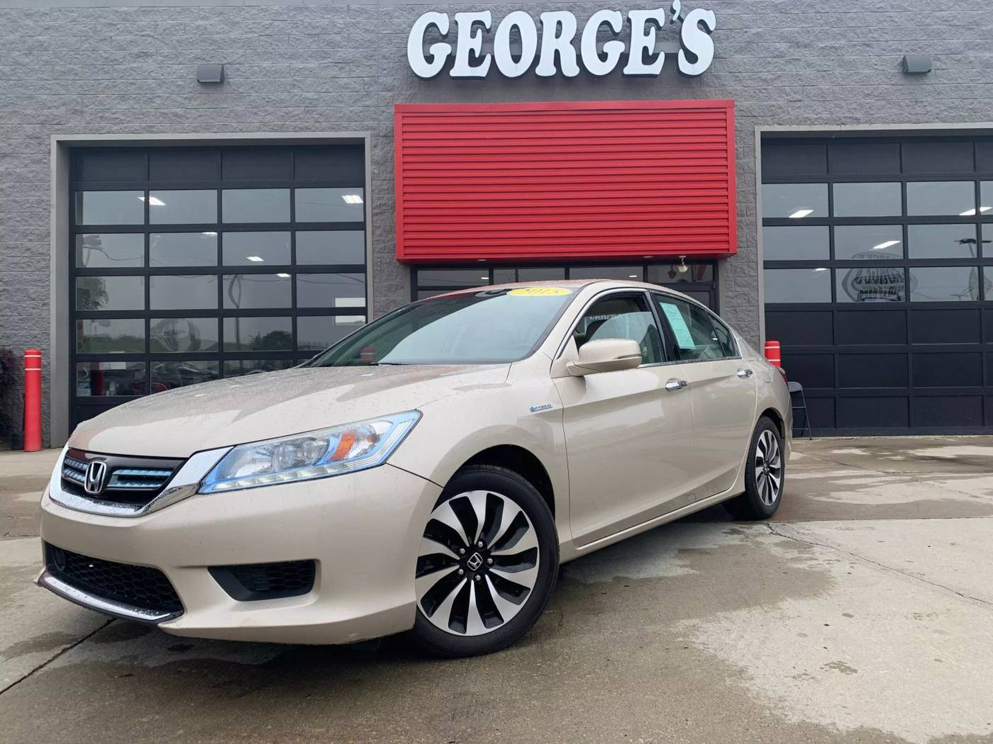2015 Honda Accord Hybrid Touring — Sedan — 126,814 mi — Brownstown, MI
