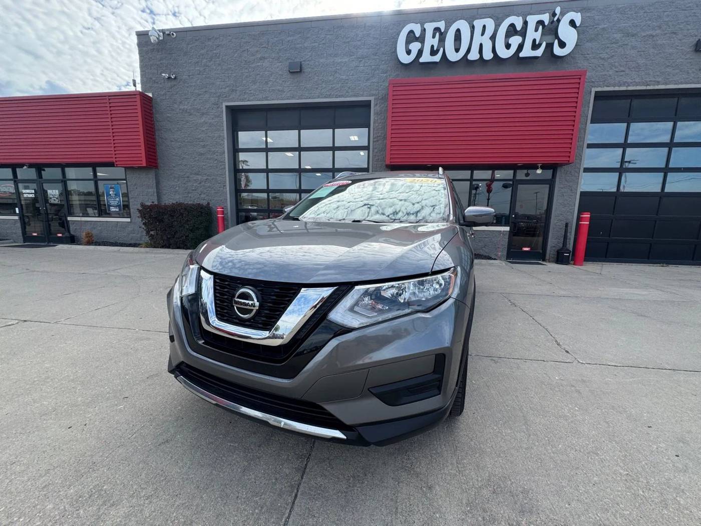 2020 Nissan Rogue SV — SUV — 73,365 mi — Brownstown, MI