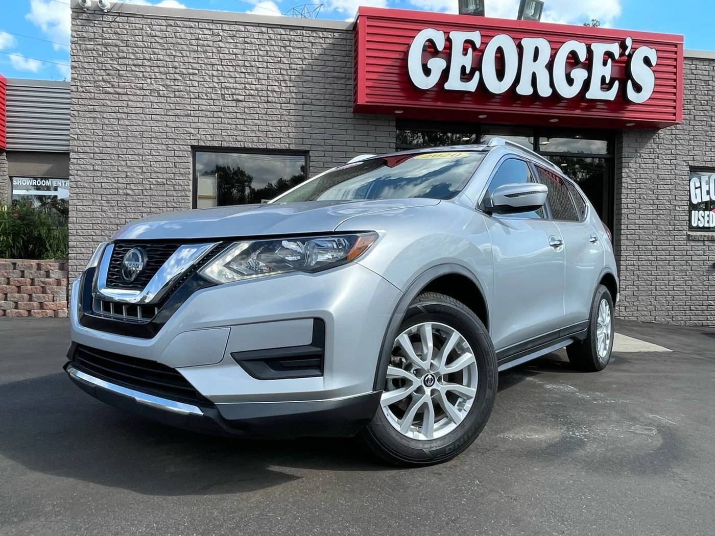 2020 Nissan Rogue SV — SUV — 111,485 mi — Brownstown, MI