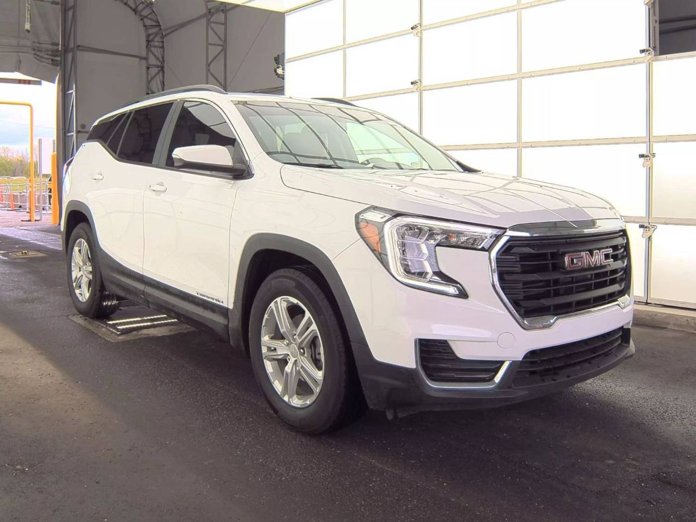 2024 GMC Terrain SLE — SUV — 1,727 mi — Brownstown, MI