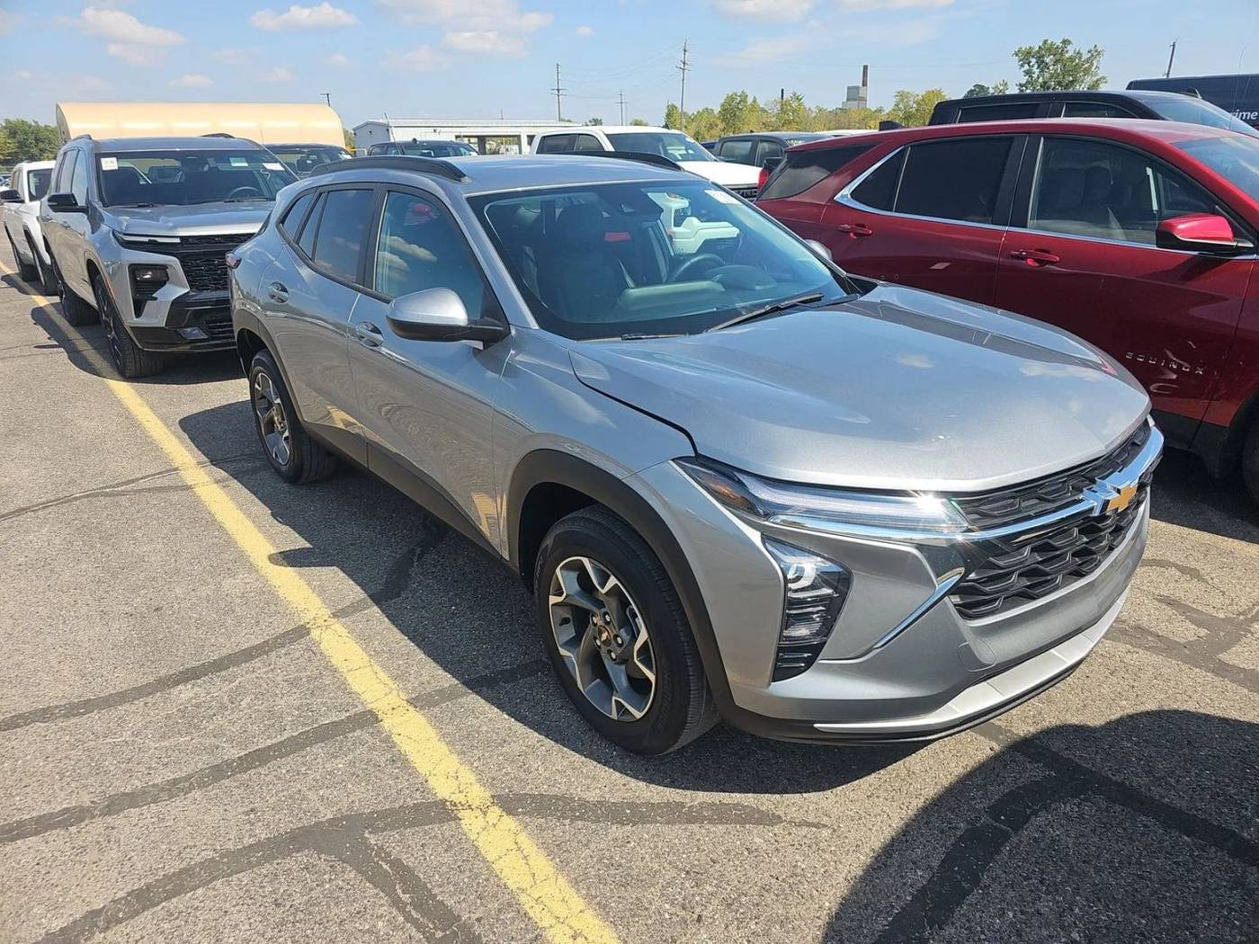 2025 Chevrolet Trax LT — SUV — 4,553 mi — Brownstown, MI