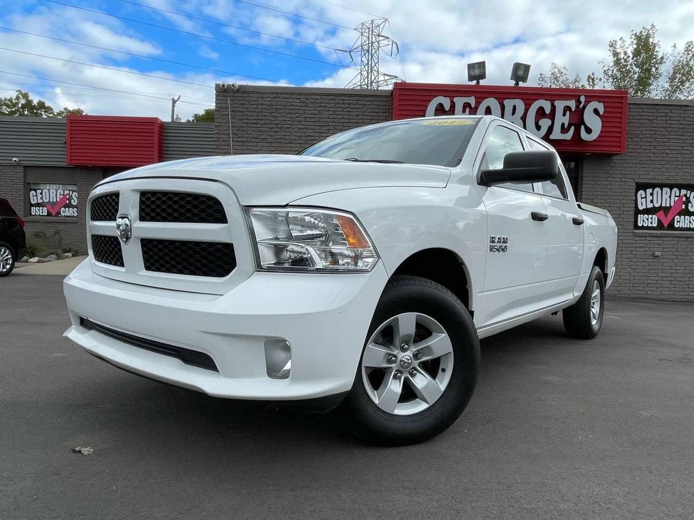 2017 Ram 1500 Express — Pickup Truck — 140,141 mi — Brownstown, MI