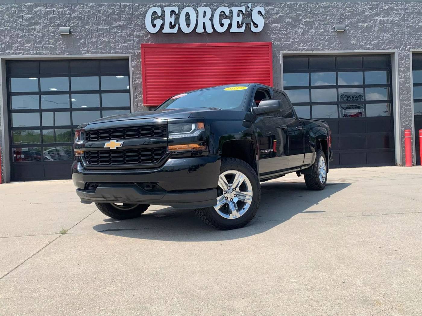 2017 Chevrolet Silverado 1500 Custom — Pickup Truck — 104,496 mi — Brownstown, MI