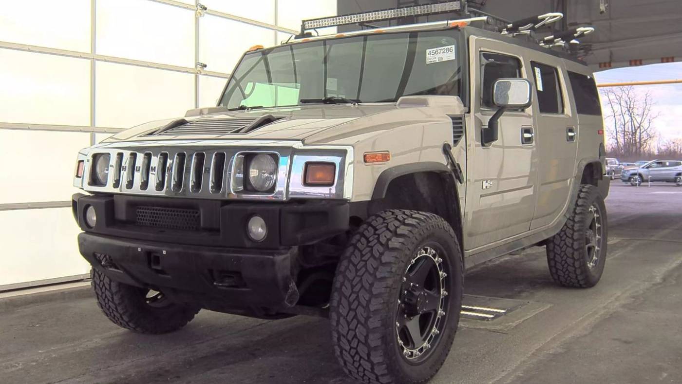 2003 HUMMER H2 Base