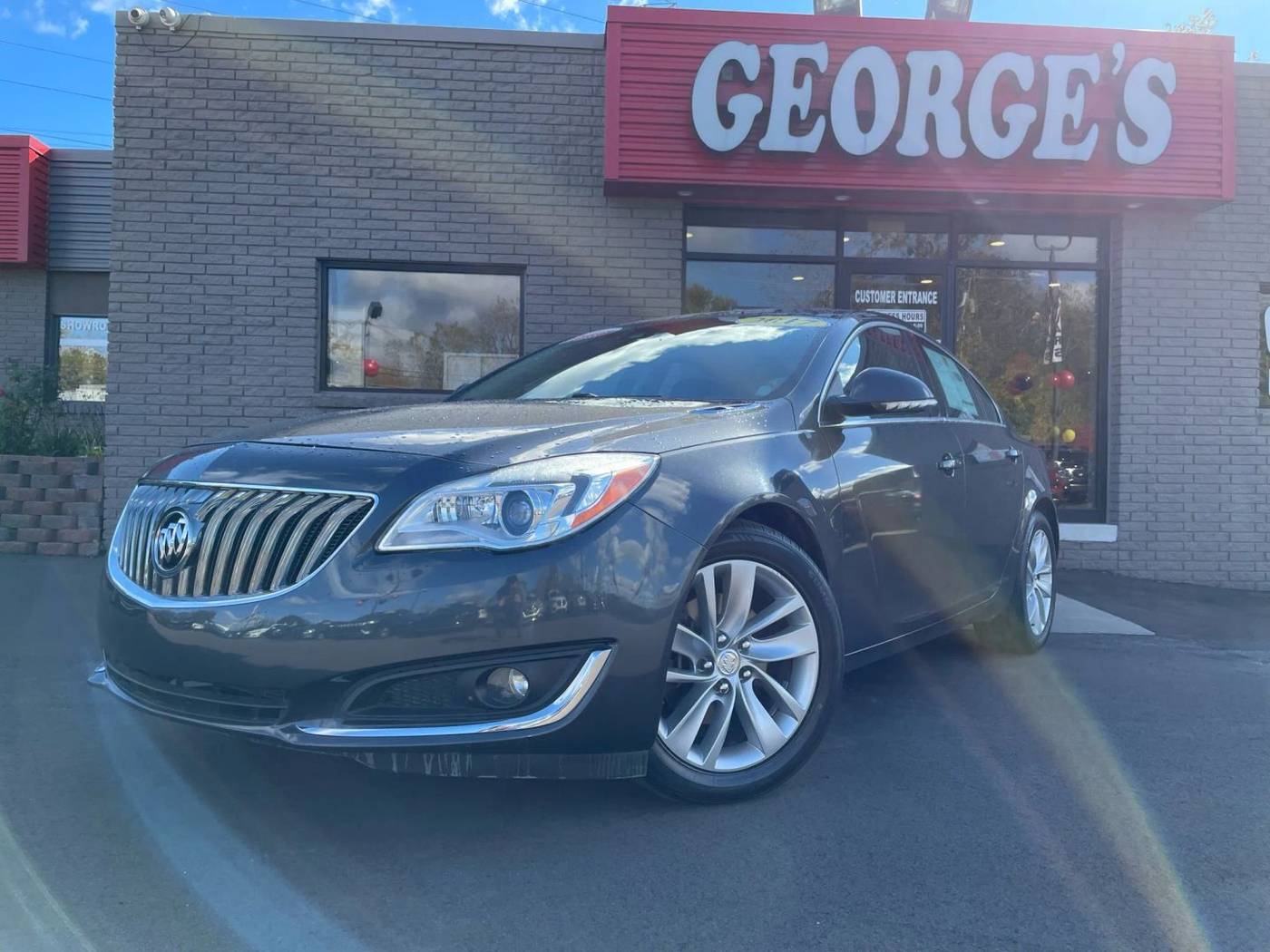 2017 Buick Regal Premium II — Sedan — 85,560 mi — Brownstown, MI