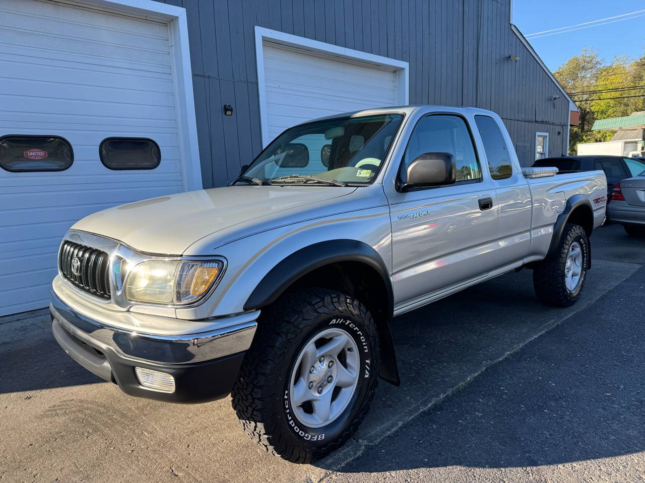 2003 Toyota Tacoma Base — Pickup Truck — 350,783 mi — Binghamton, NY