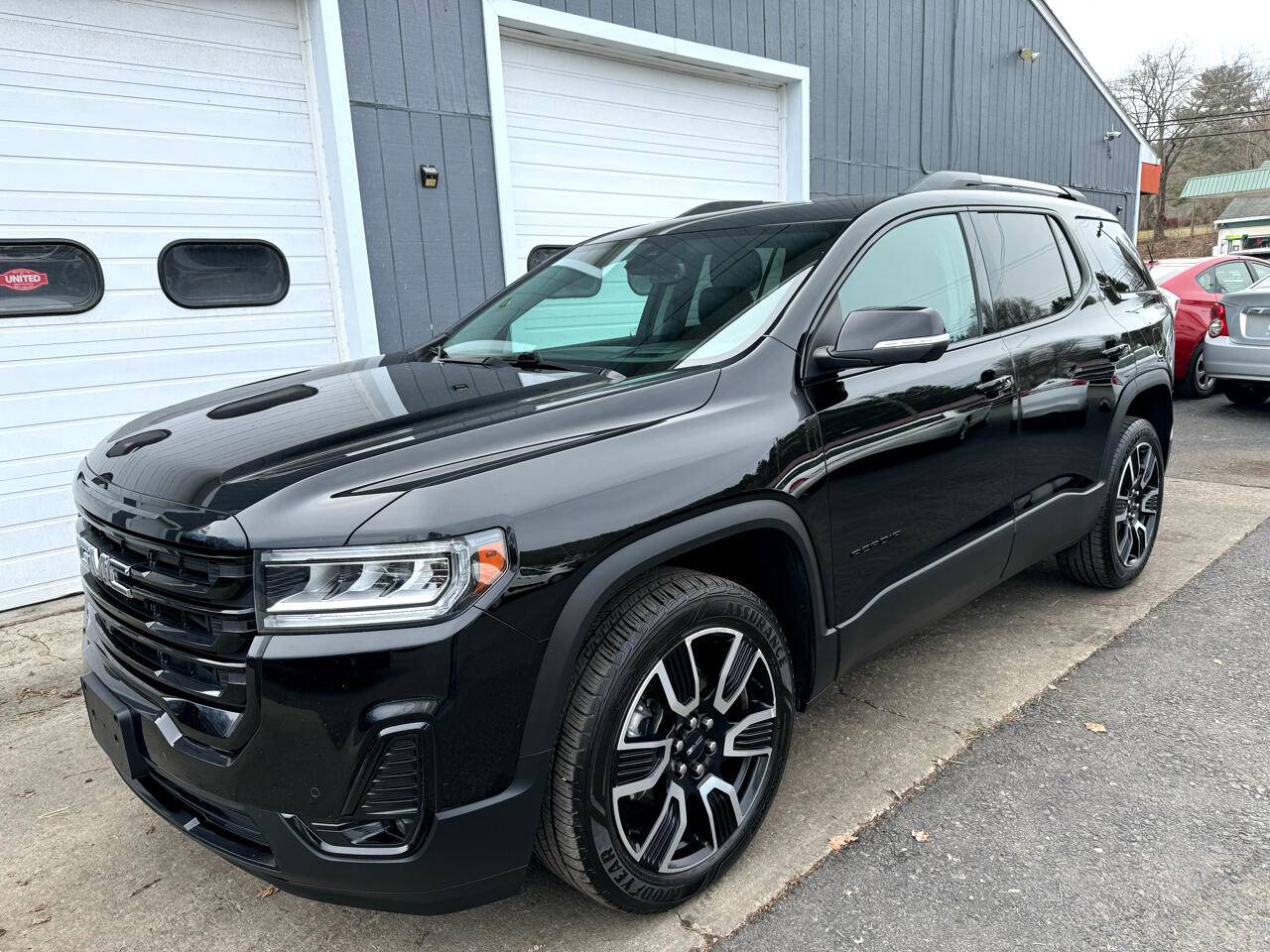 2021 GMC Acadia SLT — SUV — 105,073 mi — Binghamton, NY