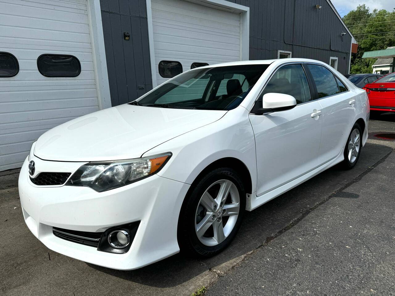 2012 Toyota Camry SE — Sedan — 131,094 mi — Binghamton, NY