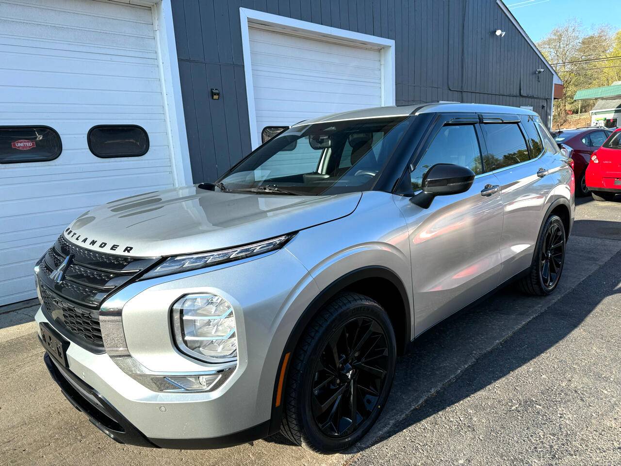 2022 Mitsubishi Outlander Black Edition — SUV — 111,190 mi — Binghamton, NY