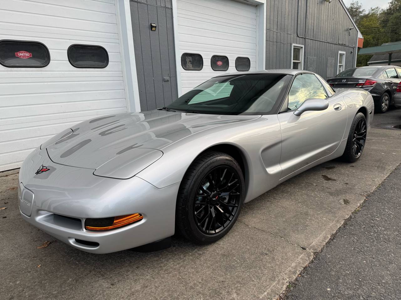 2001 Chevrolet Corvette Base — Coupe — 70,994 mi — Binghamton, NY