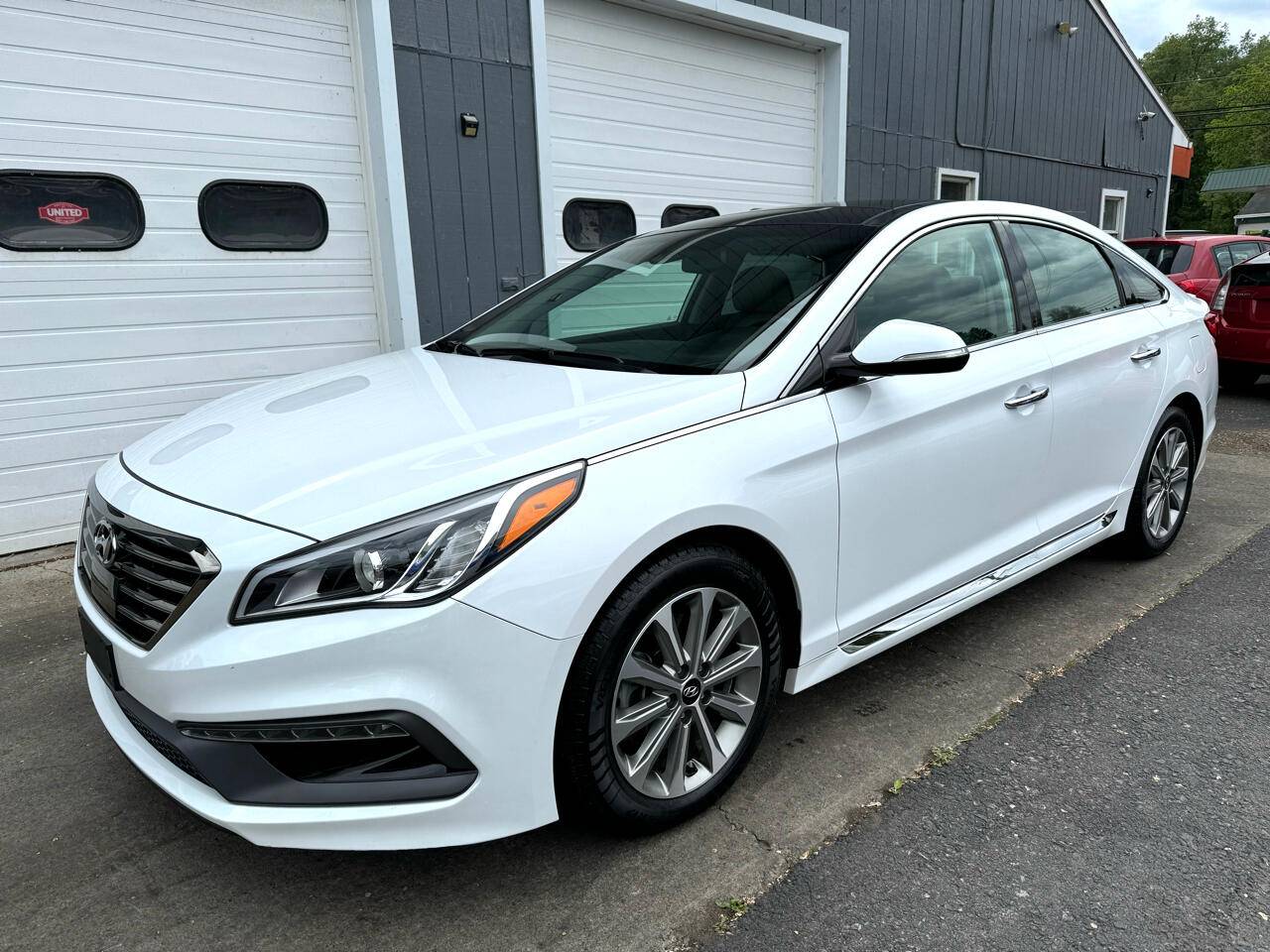 2016 Hyundai Sonata Limited — Sedan — 46,245 mi — Binghamton, NY