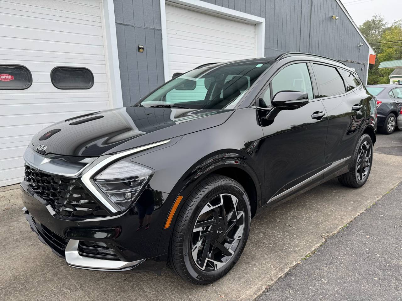 2025 Kia Sportage SX-Prestige — SUV — 7,393 mi — Binghamton, NY