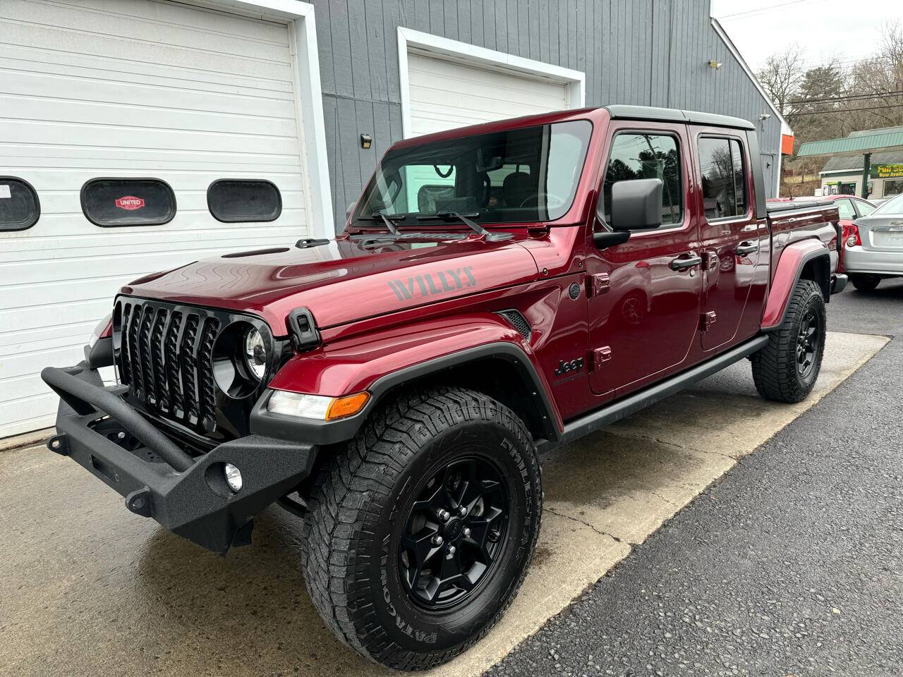 2021 Jeep Gladiator Willys — Pickup Truck — 109,787 mi — Binghamton, NY