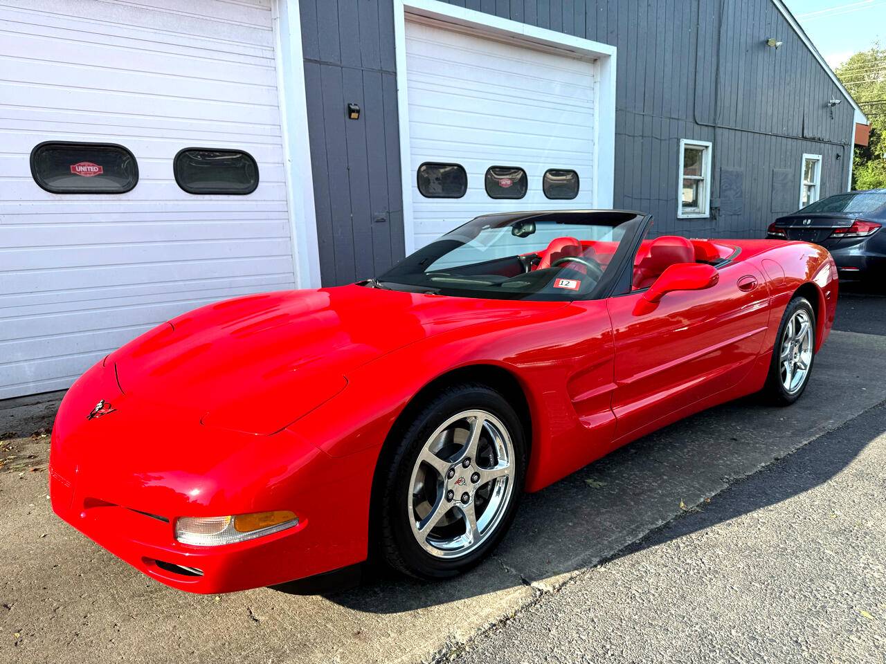 2004 Chevrolet Corvette Base — Convertible — 27,937 mi — Binghamton, NY