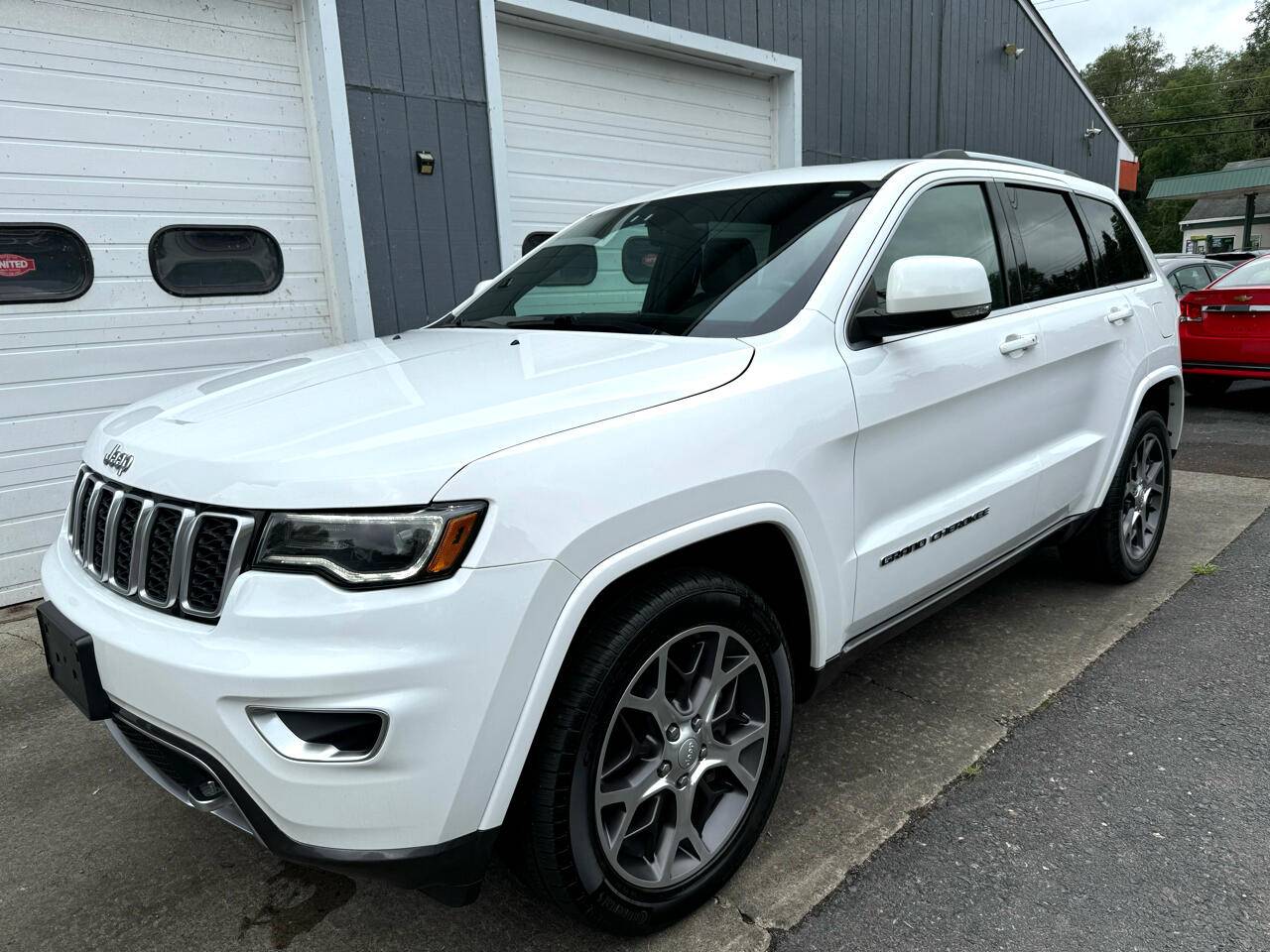 2018 Jeep Grand Cherokee Sterling Edition — SUV — 103,788 mi — Binghamton, NY