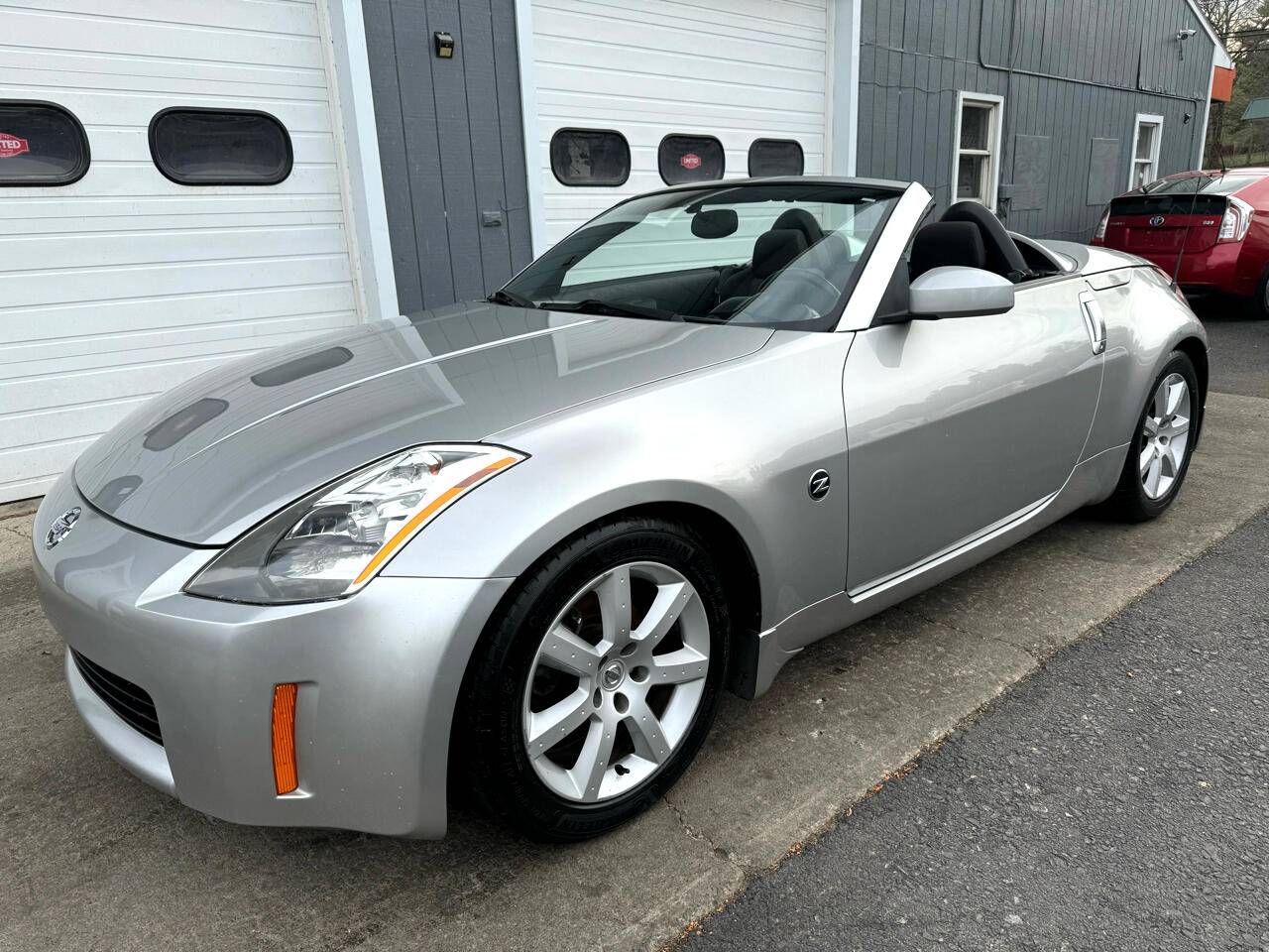 2004 Nissan 350Z Enthusiast — Convertible — 116,032 mi — Binghamton, NY