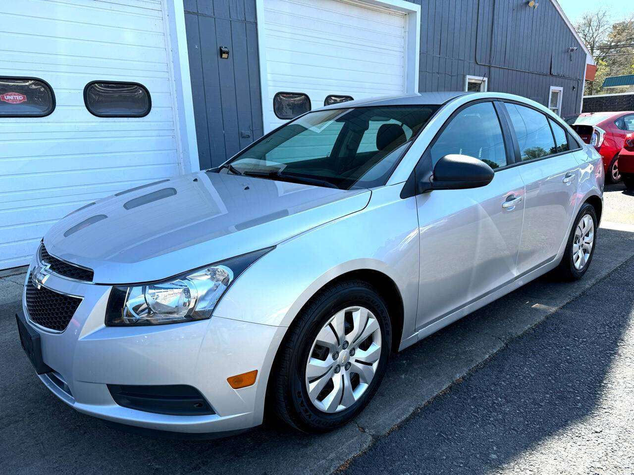 2014 Chevrolet Cruze LS — Sedan — 90,508 mi — Binghamton, NY