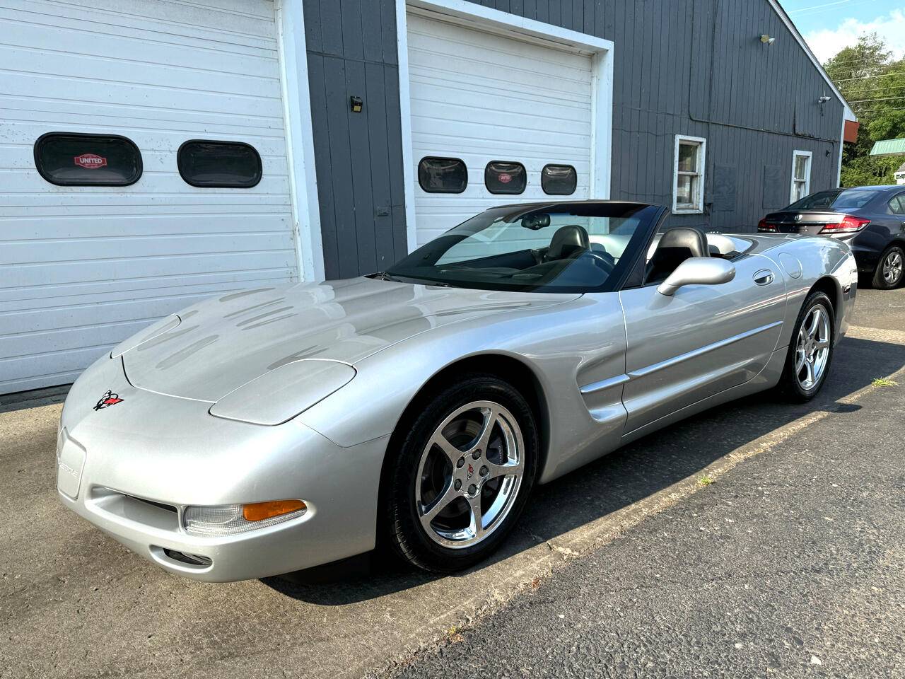2001 Chevrolet Corvette Base — Convertible — 24,510 mi — Binghamton, NY