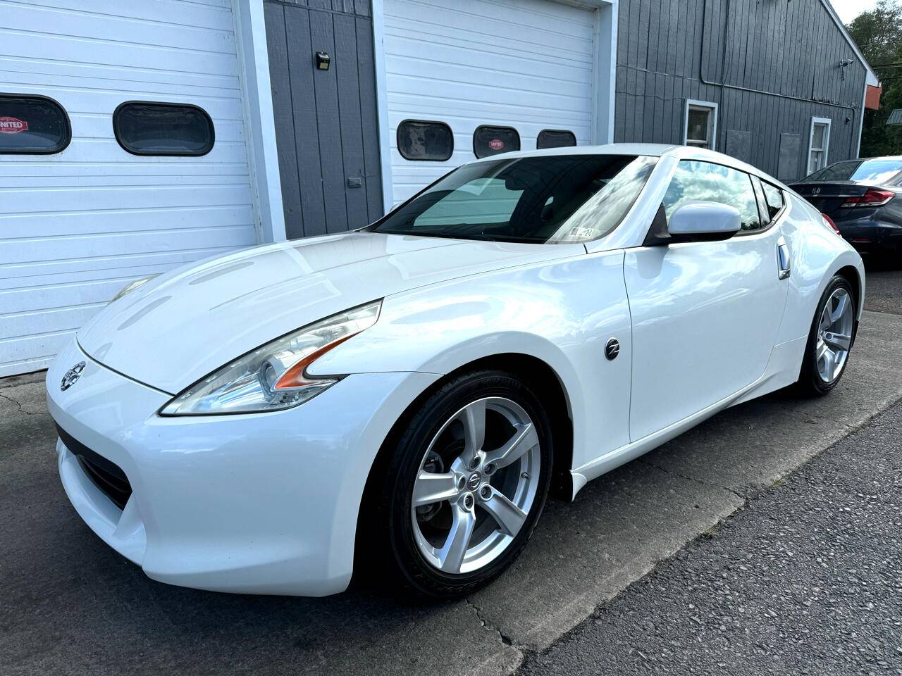 2011 Nissan 370Z Touring — Coupe — 110,314 mi — Binghamton, NY