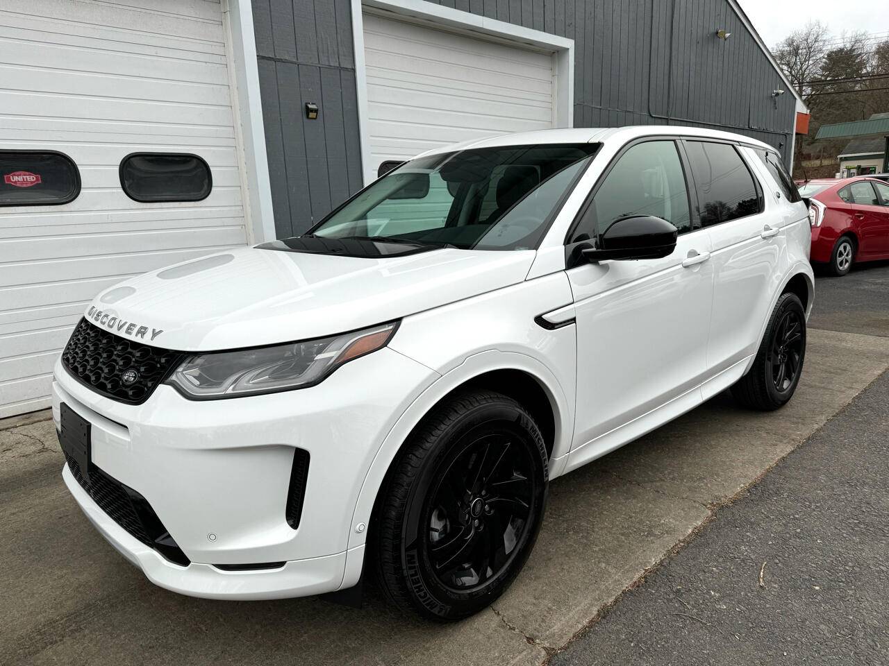 2024 Land Rover Discovery Sport S — SUV — 5,661 mi — Binghamton, NY