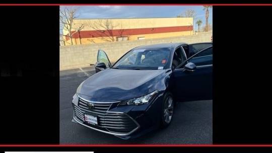 2019 Toyota Avalon XLE — Sedan — 76,385 mi — Lancaster, CA