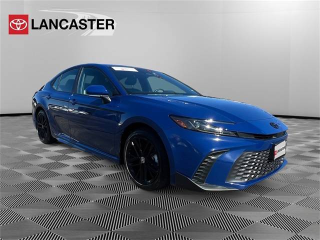 2025 Toyota Camry SE — Sedan — 16,585 mi — Lancaster, CA