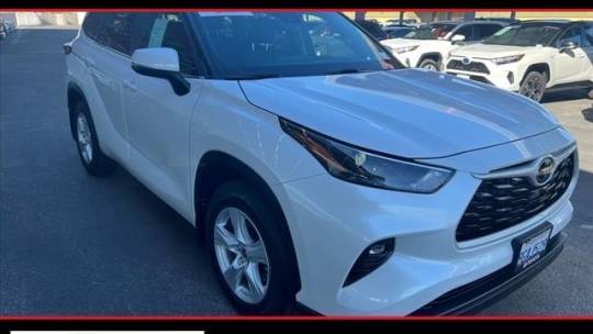 2023 Toyota Highlander L — SUV — 32,031 mi — Lancaster, CA
