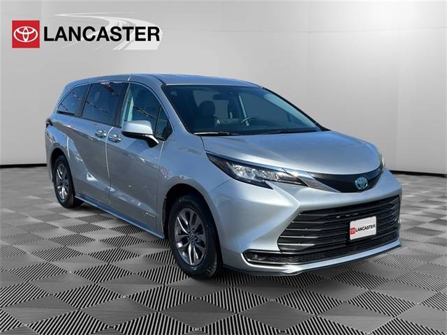 2021 Toyota Sienna LE — Minivan — 26,953 mi — Lancaster, CA