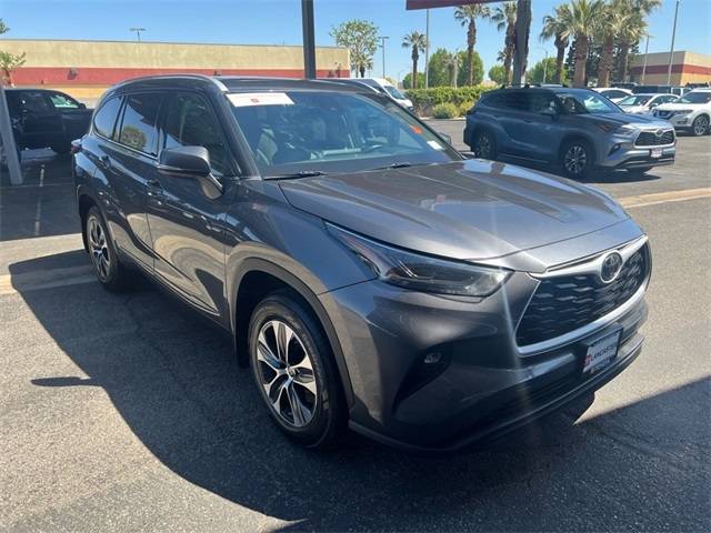 2022 Toyota Highlander XLE — SUV — 47,645 mi — Lancaster, CA