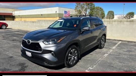 2022 Toyota Highlander XLE — SUV — 43,674 mi — Lancaster, CA